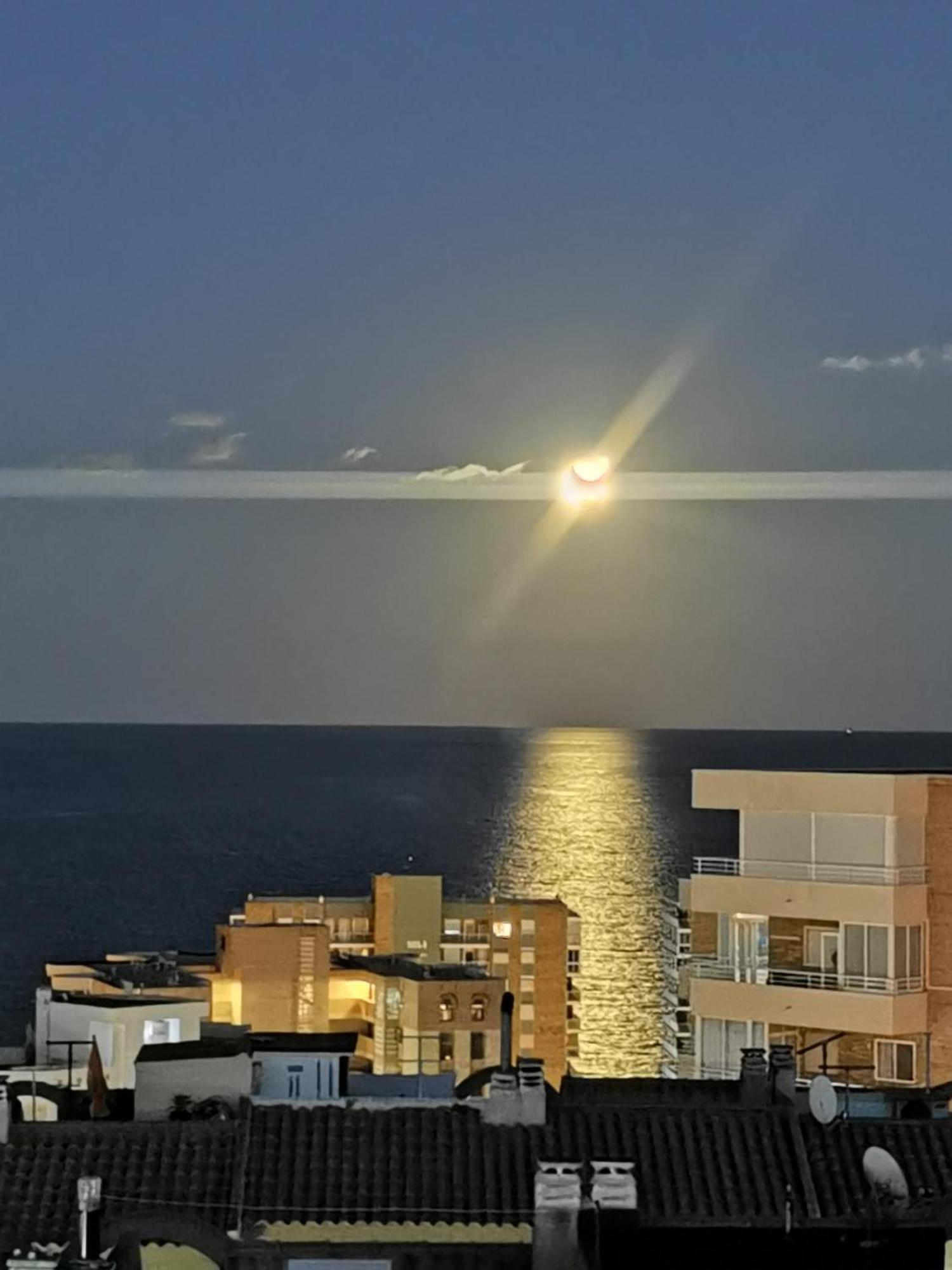 Ferienwohnung Costamar Playa Arenales Del Sol Exterior foto